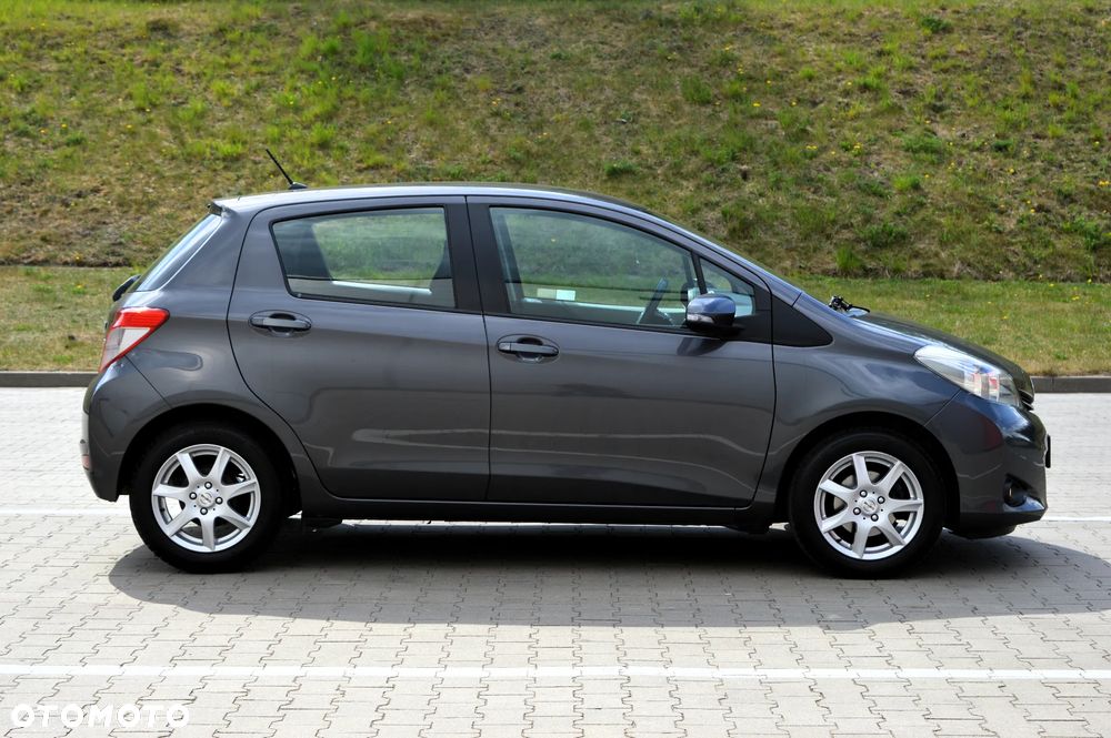 Toyota Yaris 1.33 Prestige - 27