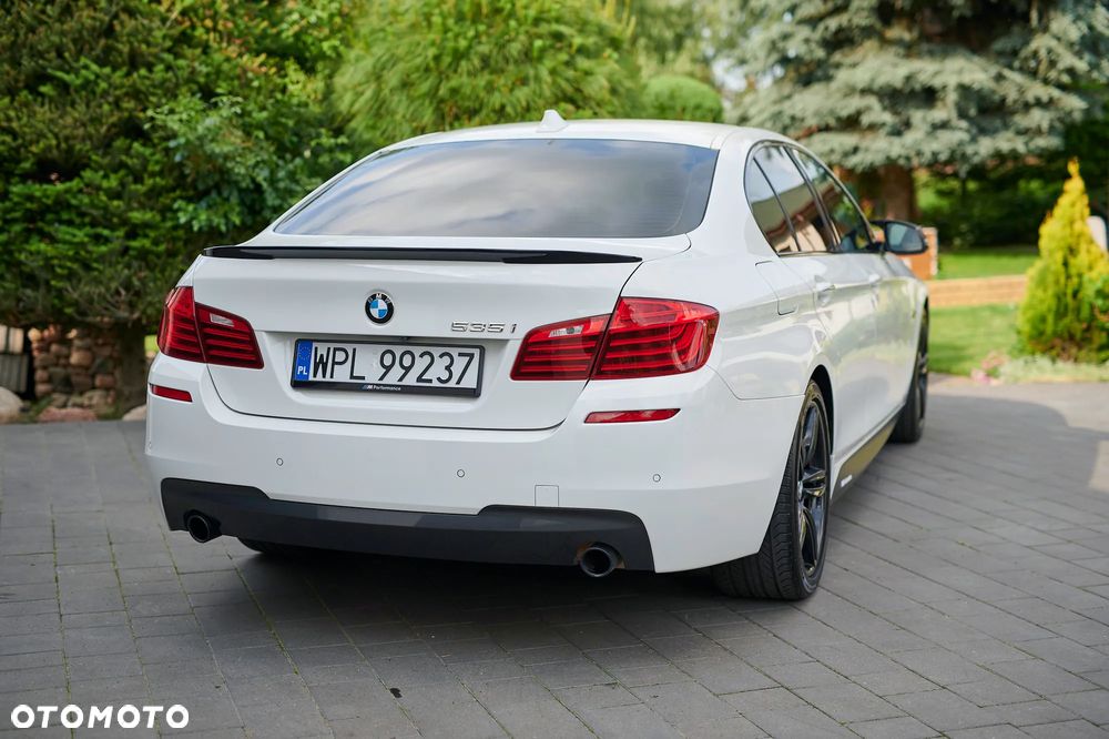 BMW Seria 5 535i - 13