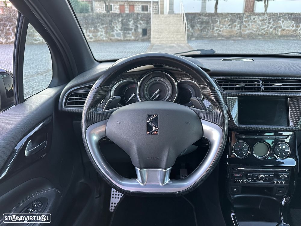 Citroën DS3 1.6 e-HDi So Chic ETG6 - 28