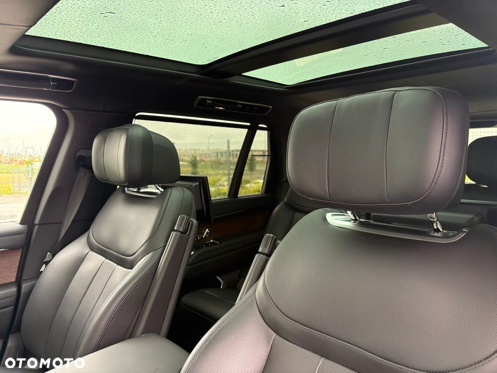 Land Rover Range Rover 4.4 V8 P535 LWB Autobiography - 11
