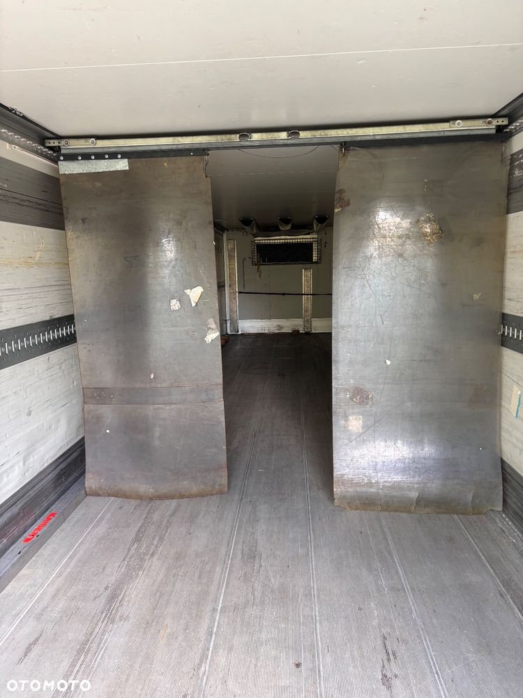 Schmitz Cargobull SKO10 - 8