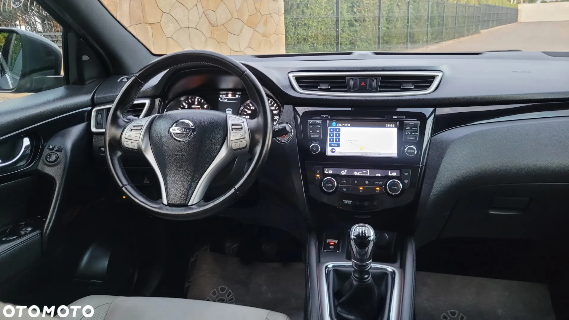 Nissan Qashqai 1.6 DCi 4x4 Black Edition EU6 - 19