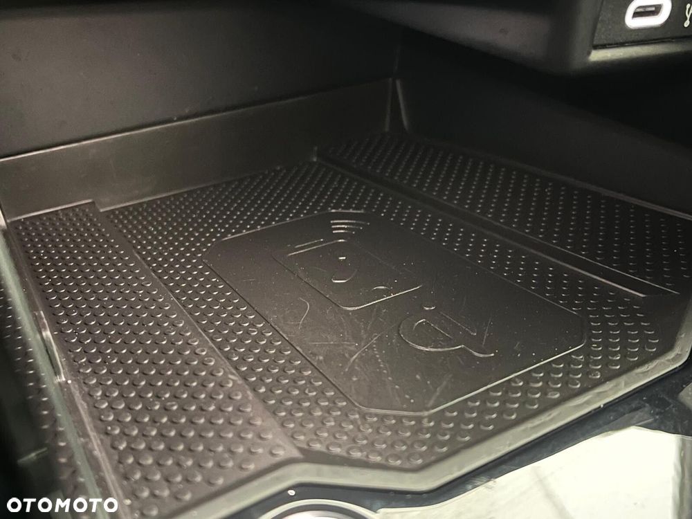 Volkswagen T-Roc 1.5 TSI Style DSG - 29