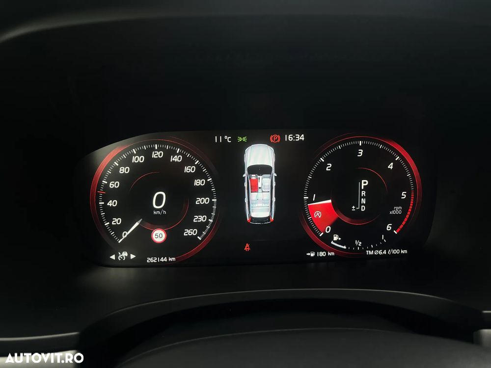 Volvo V90 D4 AWD Momentum - 19
