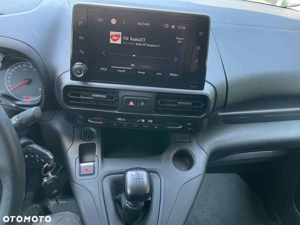 Opel Combo - 25