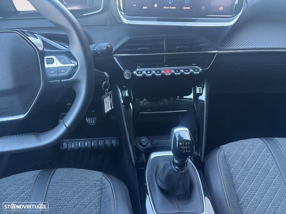 Peugeot 208 1.2 PureTech Allure - 11