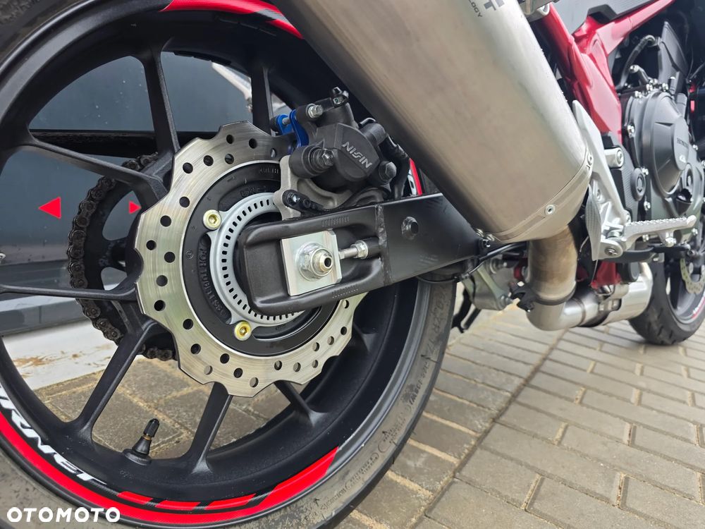 Honda Hornet - 8