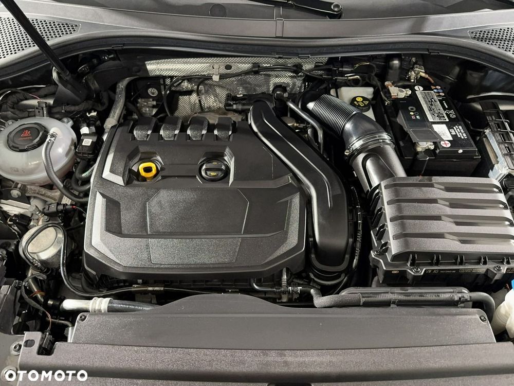 Volkswagen Tiguan - 38