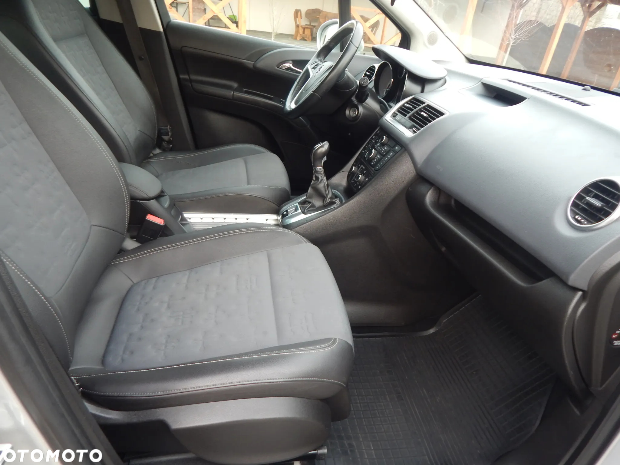 Opel Meriva 1.4 150 Jahre - 7