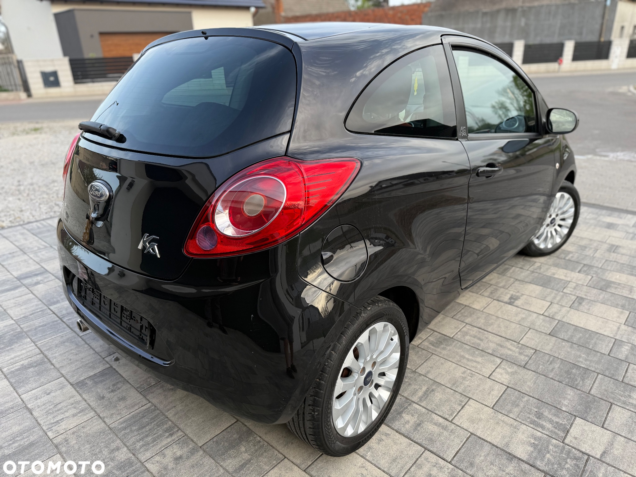 Ford KA 1.2 Trend - 4
