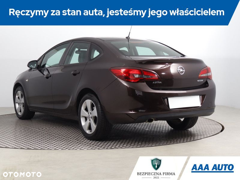 Opel Astra - 5