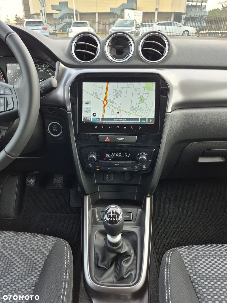 Suzuki Vitara 1.4 Boosterjet mHEV Premium Plus 4WD - 17