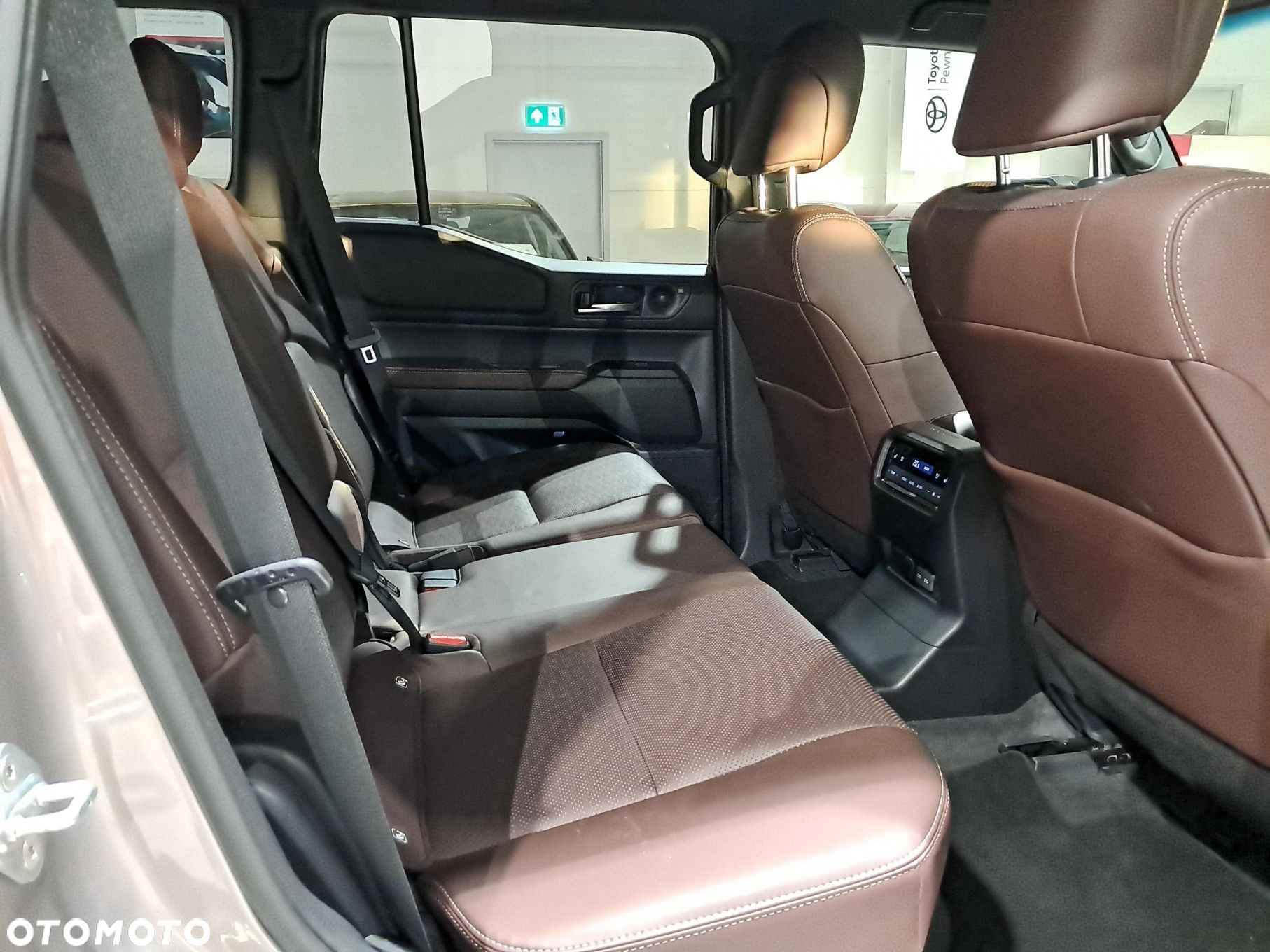 Toyota Land Cruiser LC 2.8 D-4D Executive - 10