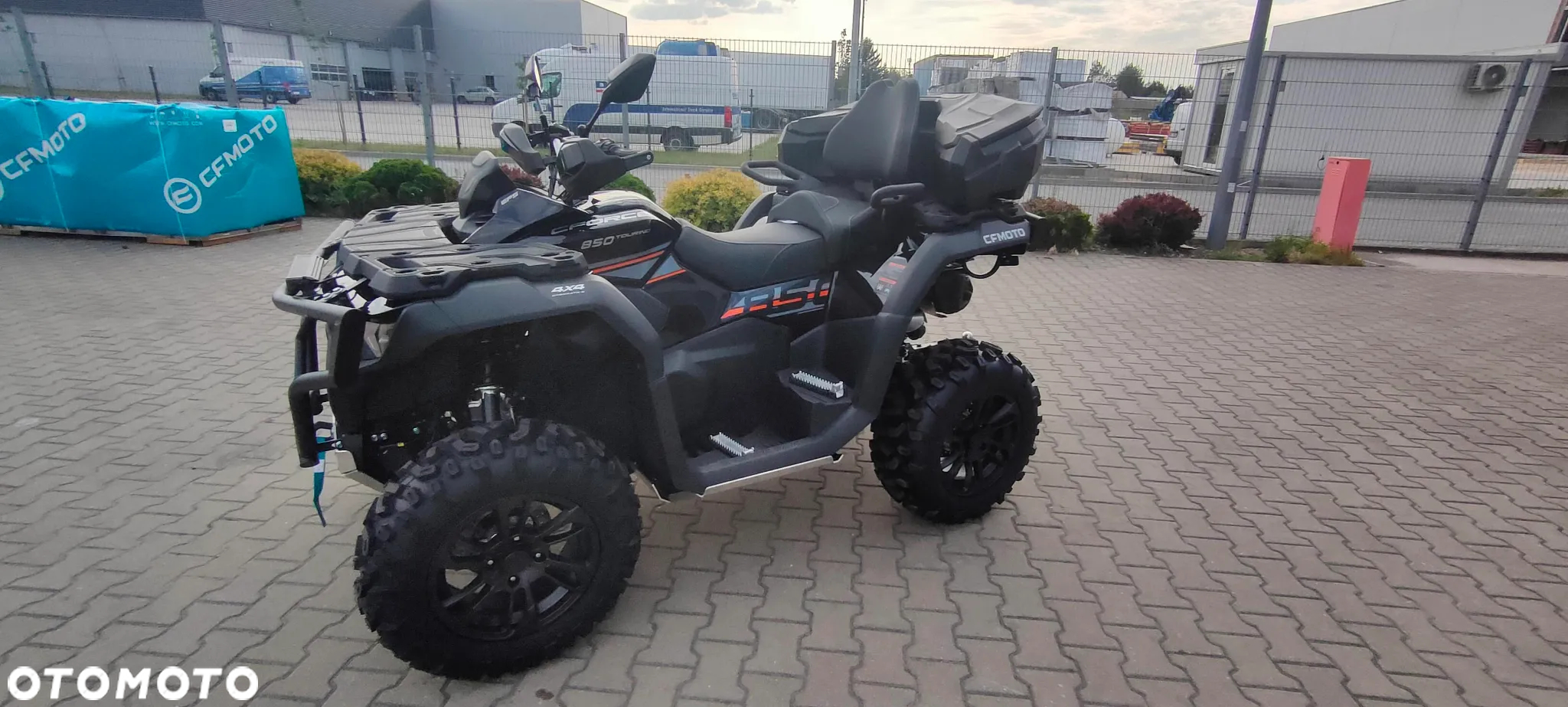 CFMoto CForce - 36