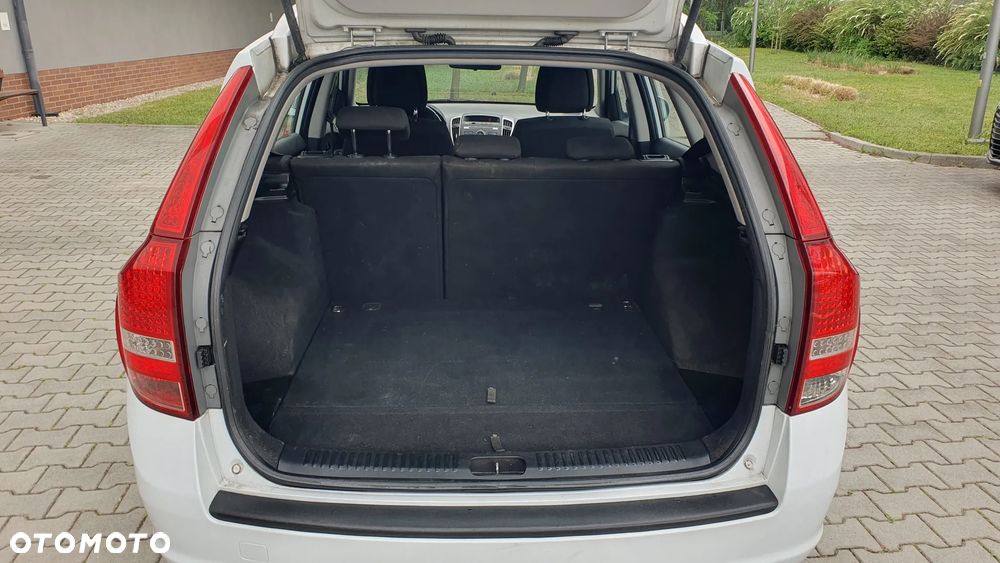 Kia Ceed - 17