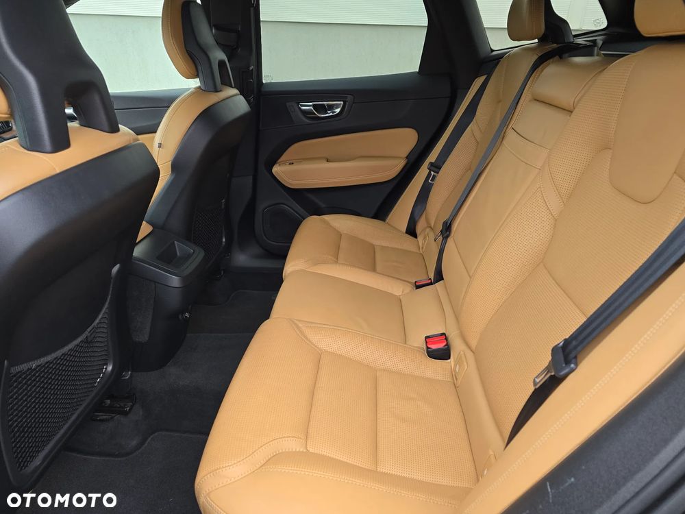 Volvo XC 60 D4 SCR AWD Inscription - 14