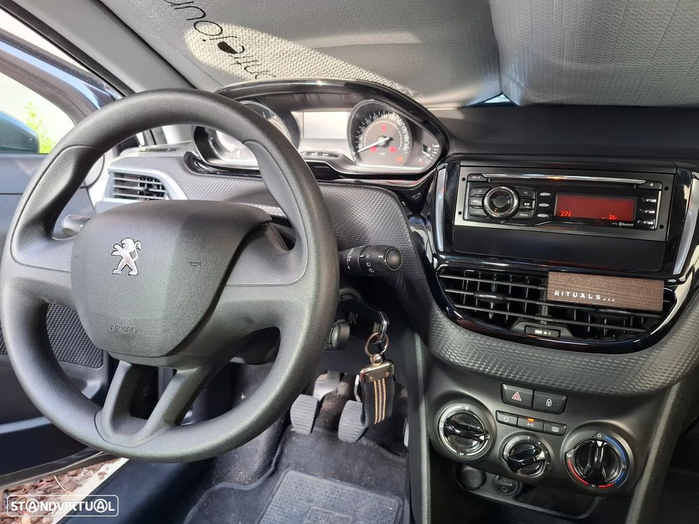 Peugeot 2008 - 9