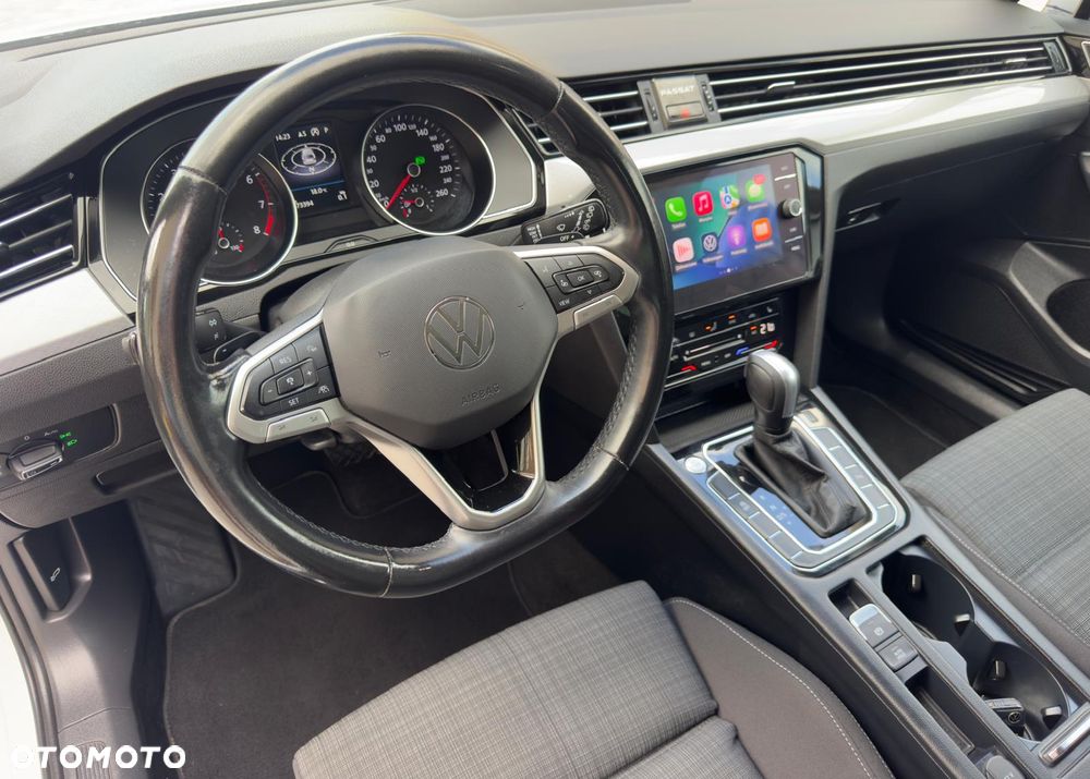 Volkswagen Passat Variant 2.0 TSI Business DSG - 13