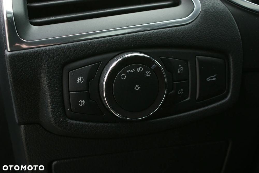 Ford S-Max 2.0 EcoBlue Titanium - 14