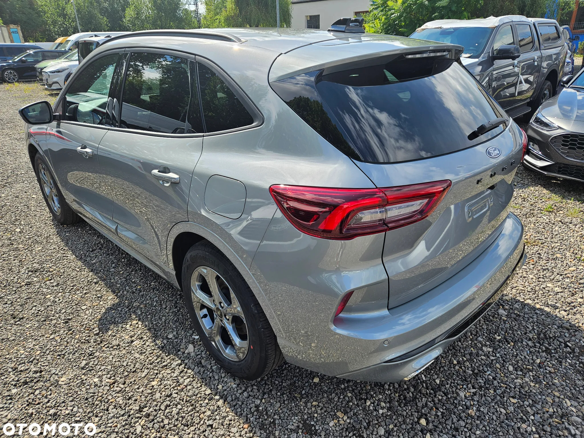 Ford Kuga 2.5 FHEV FWD ST-Line - 11