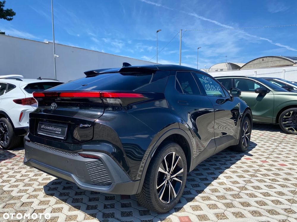 Toyota C-HR - 4