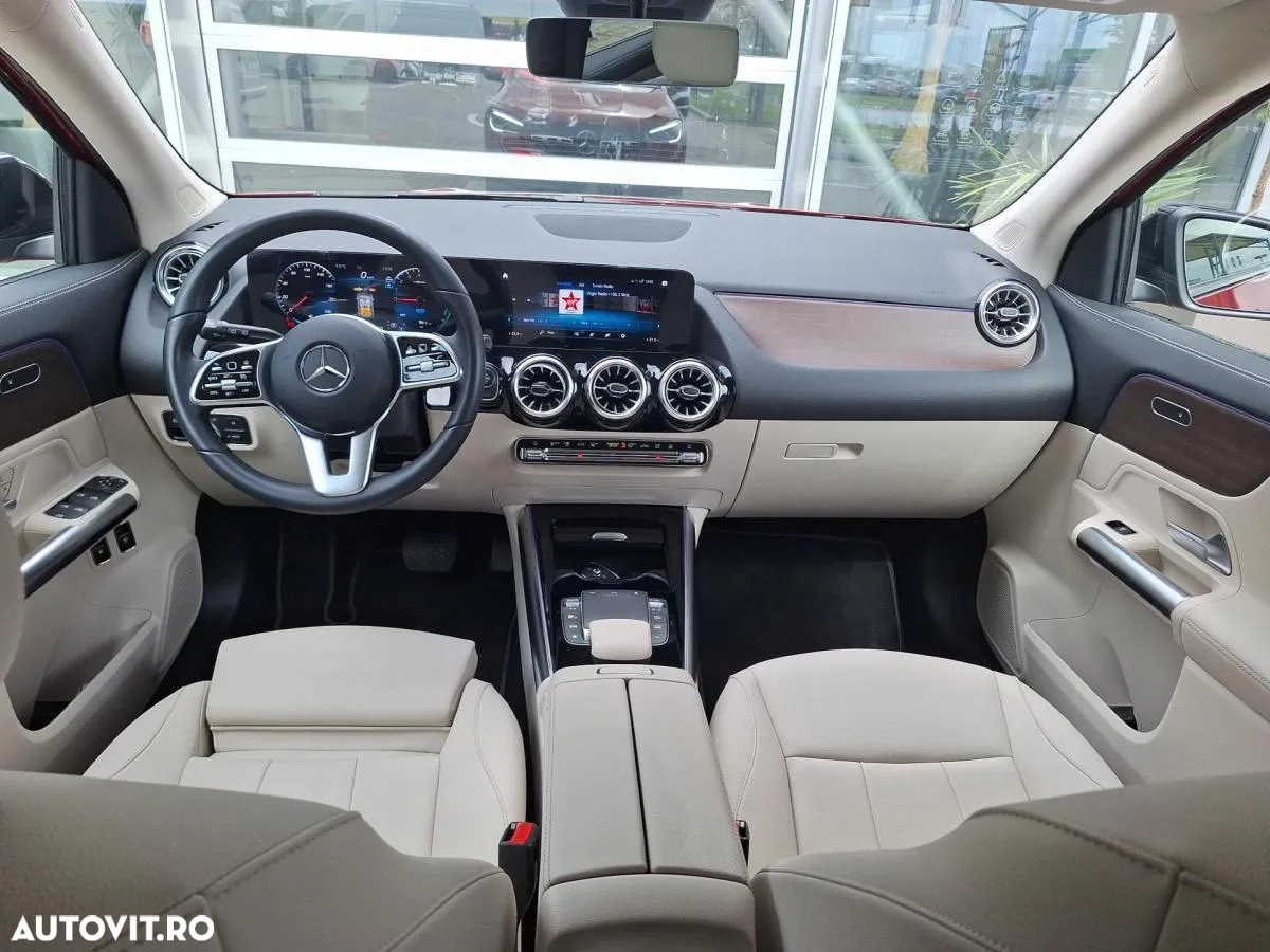 Mercedes-Benz GLA 250 e - 12