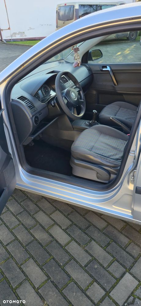 Volkswagen Polo - 6
