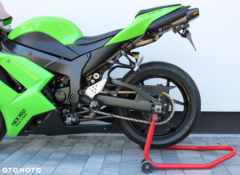Kawasaki ZXR - 8