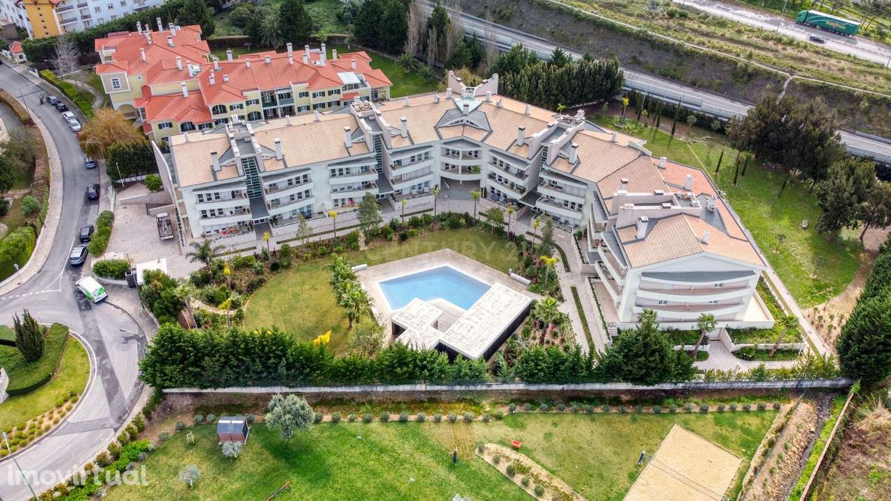 Apartamento duplex de luxo em Quinta da Beloura, a poucos metros da Ta - Grande imagem: 2/22