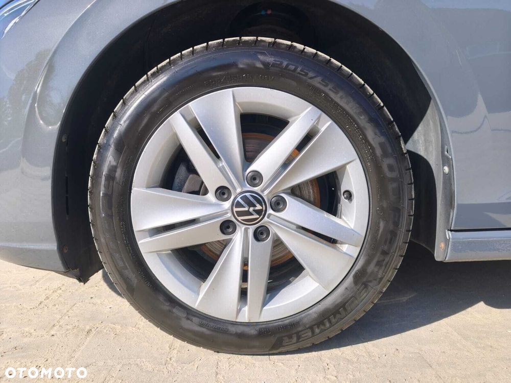 Volkswagen Golf 1.5 TSI EVO Life - 32
