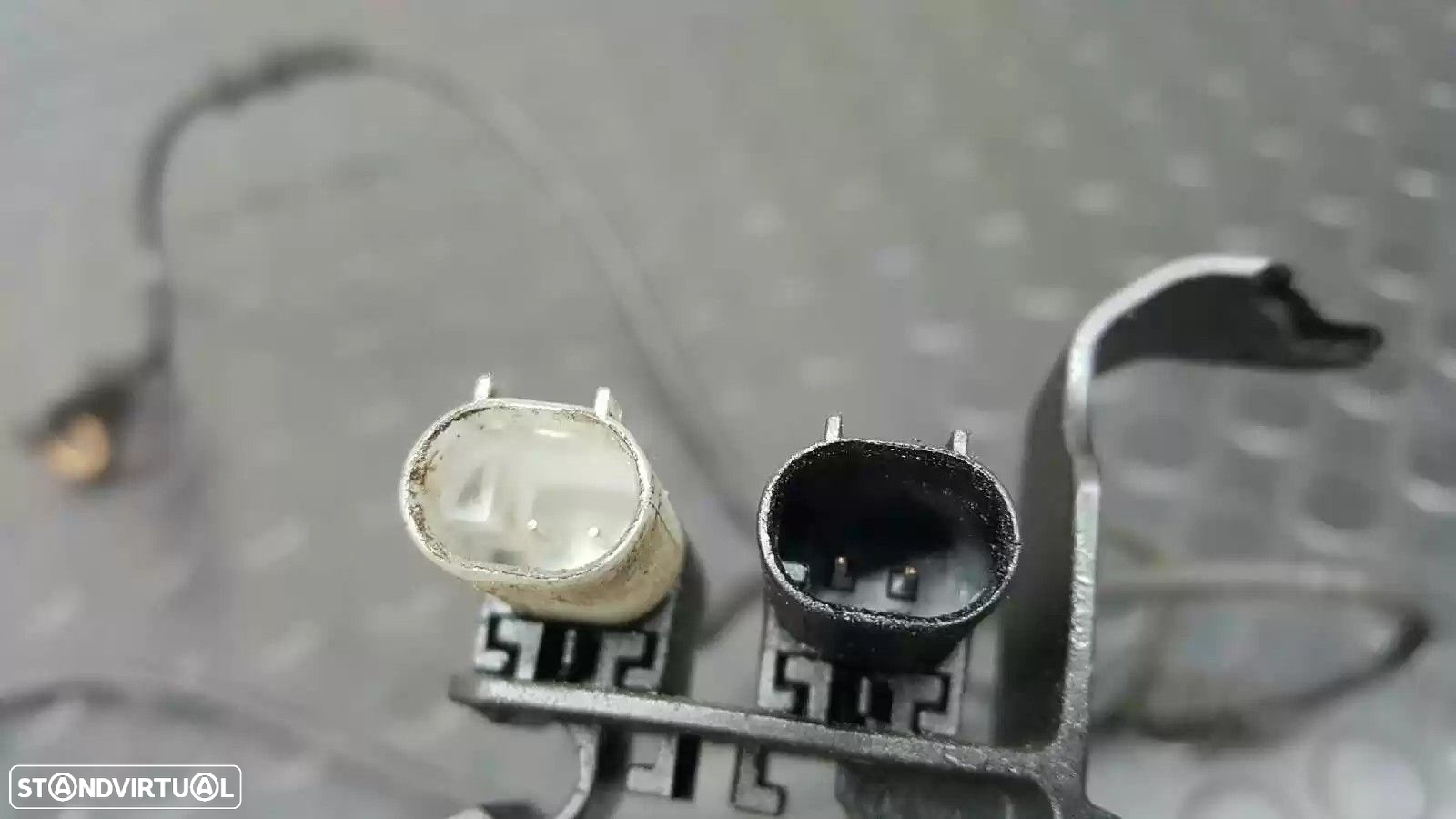 SENSOR ABS MERCEDES-BENZ CLASSE E 2002 -A2115400008 - 3