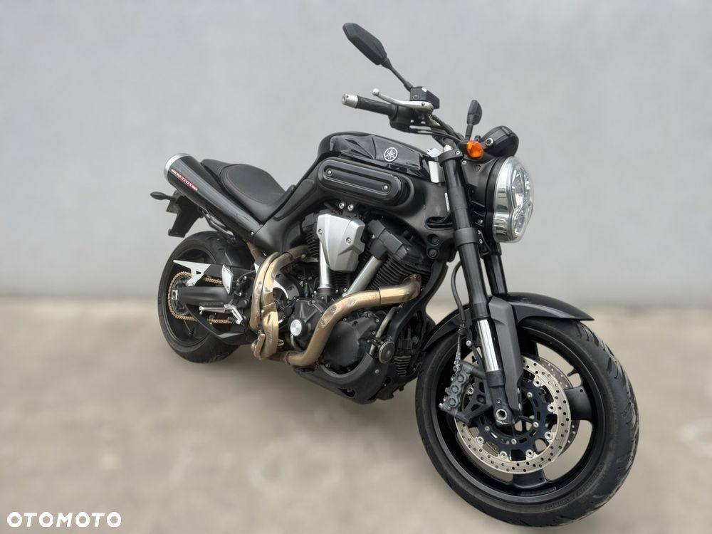 Yamaha MT - 1