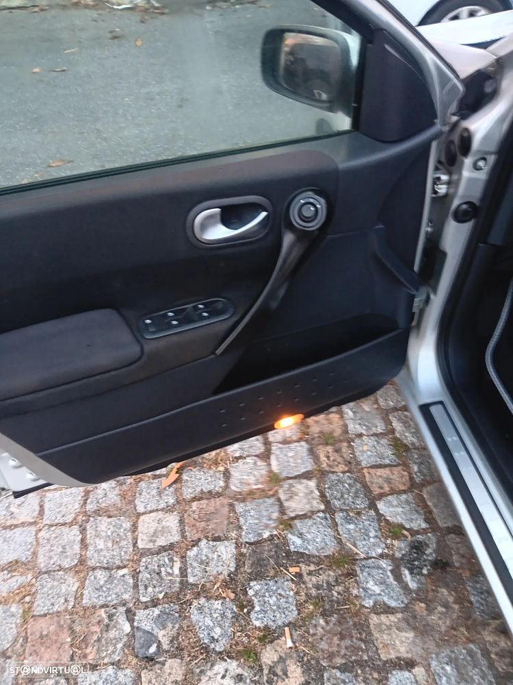 Renault Mégane Break 1.4 Pack - 5