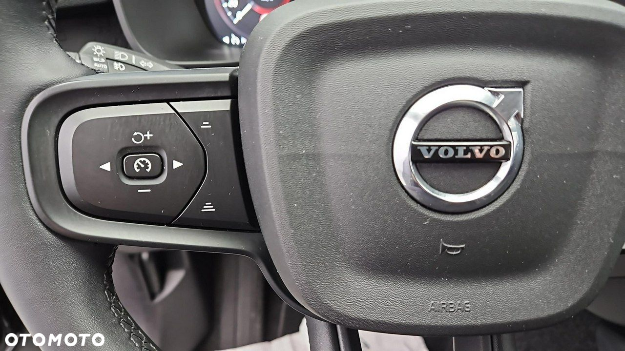 Volvo XC 40 - 16
