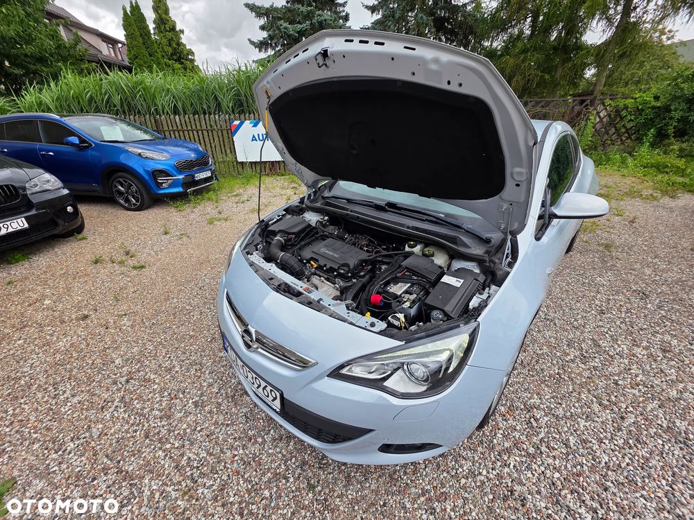 Opel Astra 1.4 Turbo - 10