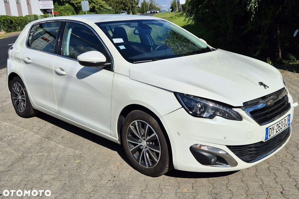 Peugeot 308 BlueHDi FAP 150 EAT6 Stop & Start Allure - 4