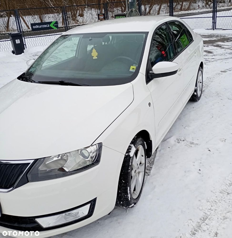 Skoda RAPID 1.6 TDI Edition - 9