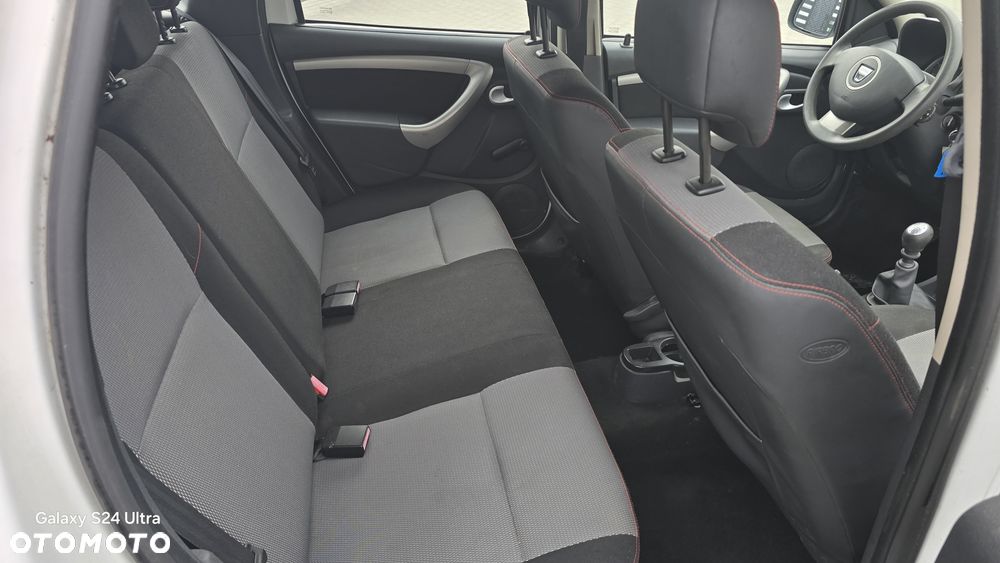 Dacia Duster dCi 110 FAP 4x2 Laureate - 9