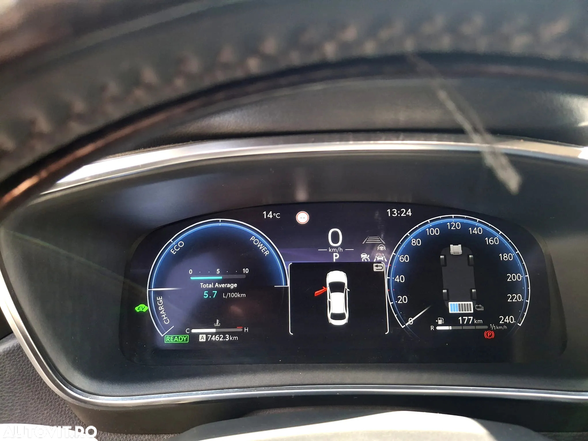 Toyota Corolla 1.8 HSD Dynamic - 10