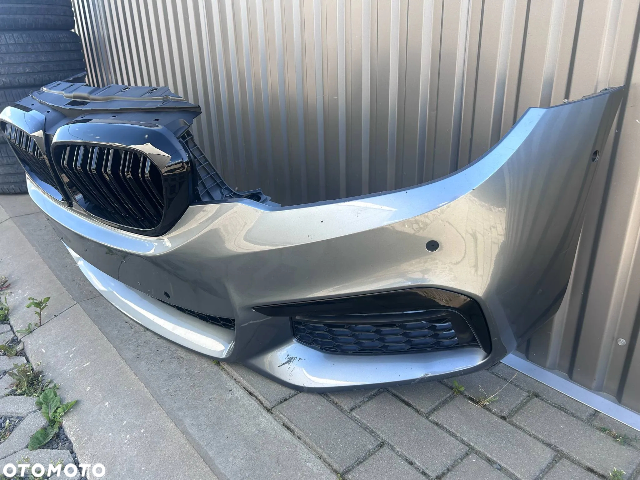 BMW 5 G30 M-Pakiet Zderzak Przód Przedni 6xPDC Radar Frozen Arctic Gray 490 - 9