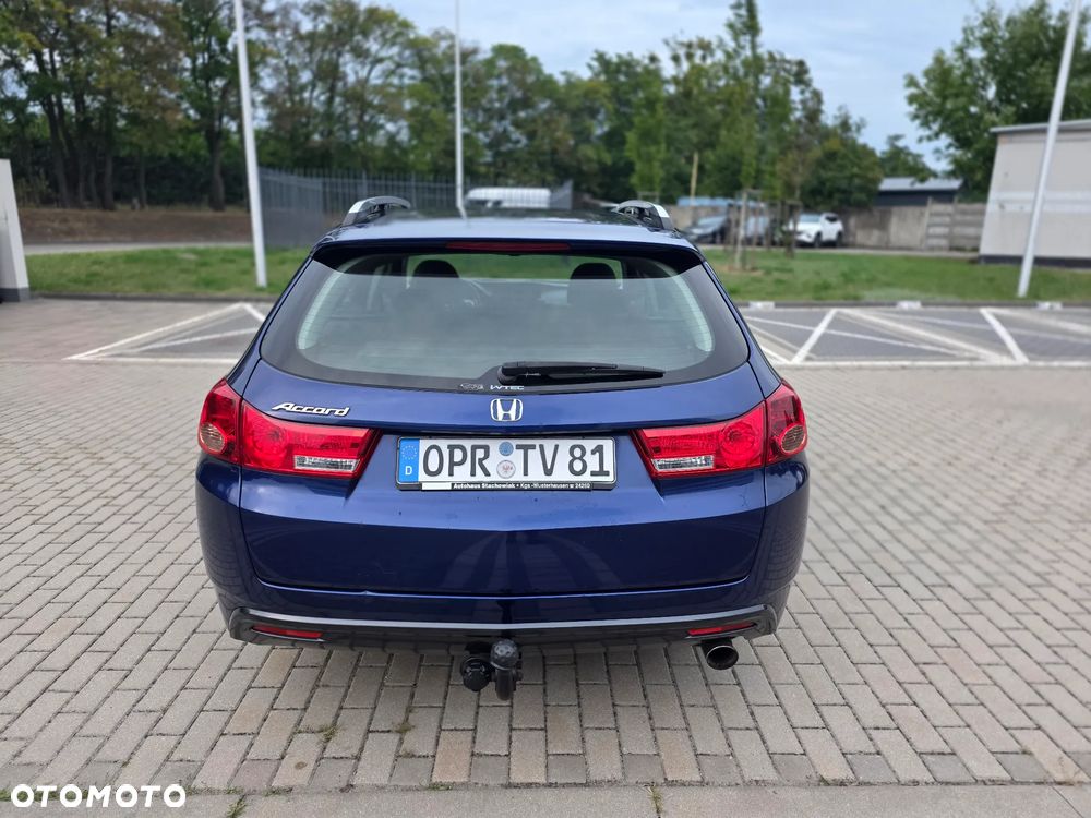 Honda Accord 2.0 Executive - 6