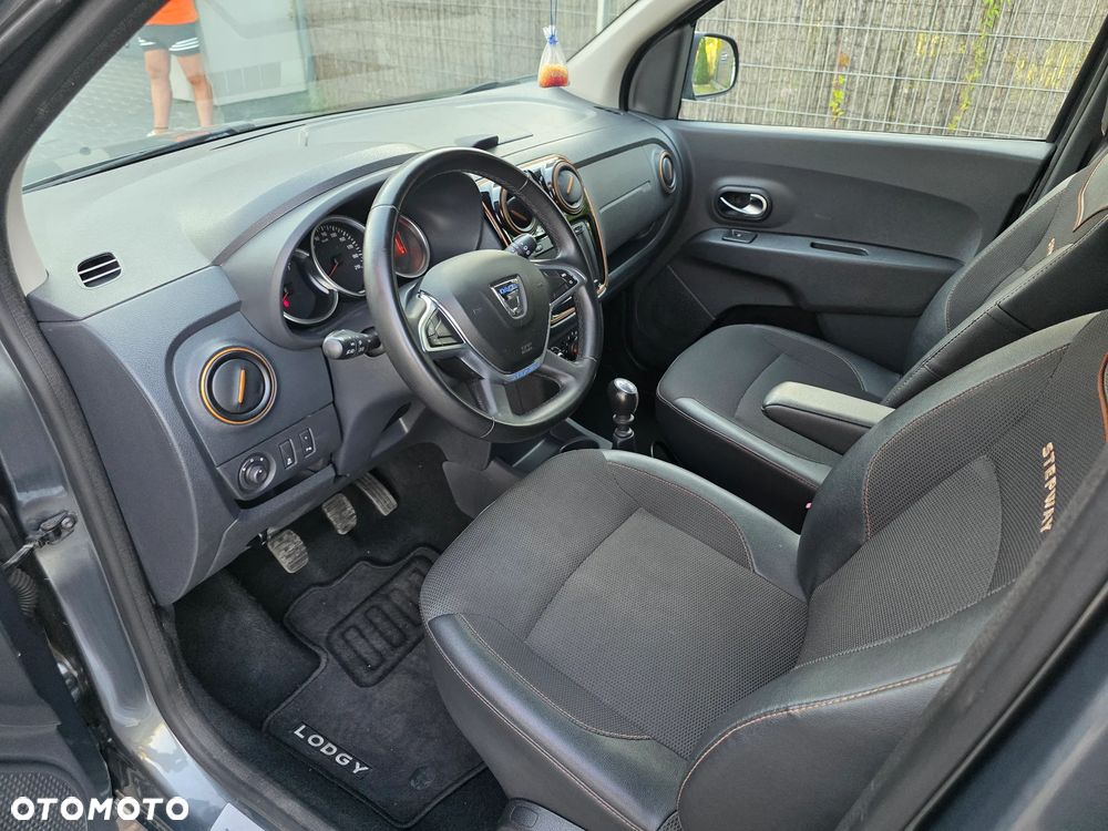 Dacia Lodgy 1.5 dCi Stepway S&S EU6 - 11
