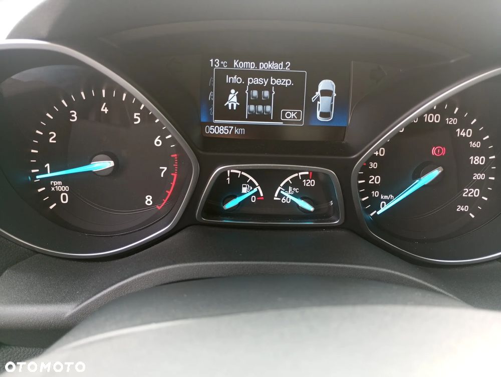 Ford Kuga 1.5 EcoBoost 2x4 Cool & Connect - 29