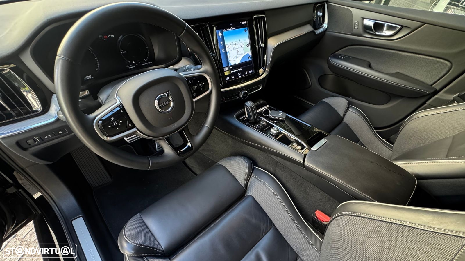 Volvo V60 2.0 T6 AWD TE R-Design - 11
