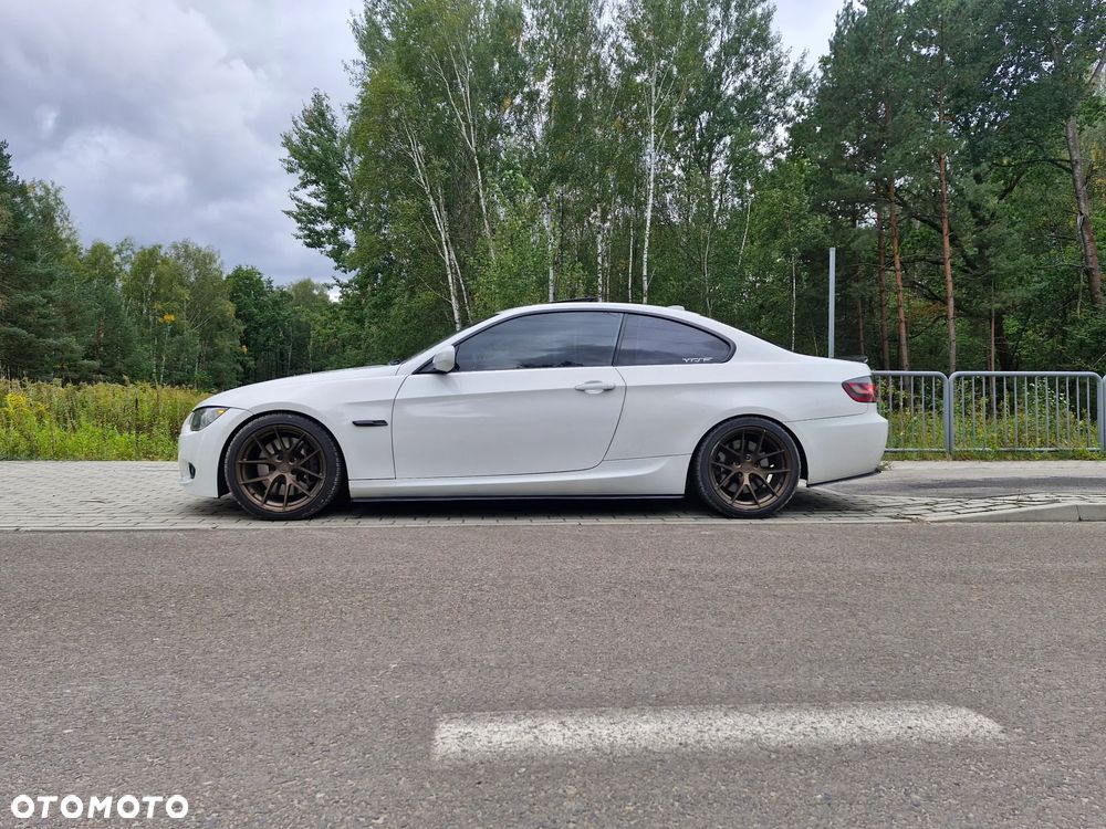 BMW Seria 3 335i - 4