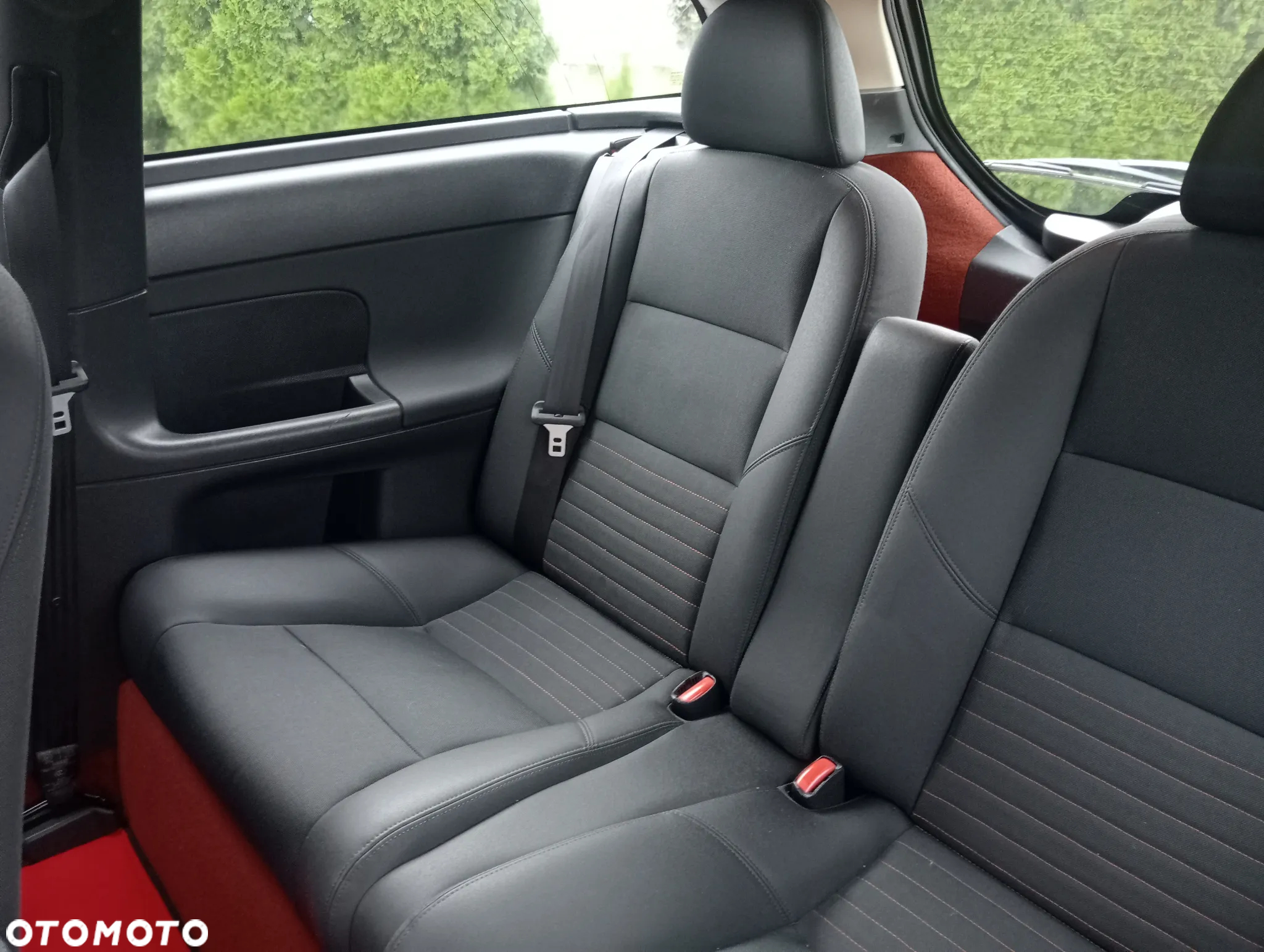 Volvo C30 D2 DRIVe R-Design - 14