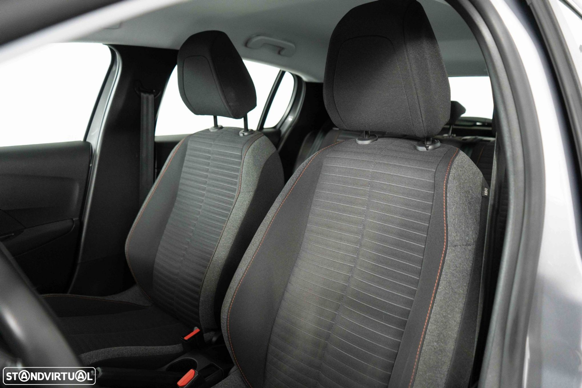 Peugeot 208 1.2 PureTech Active - 8