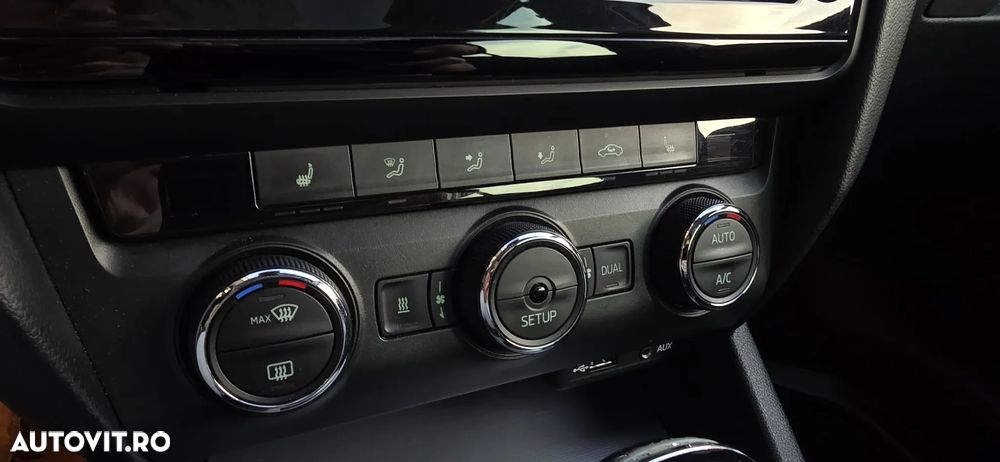 Skoda Octavia 2.0 TDI Green tec DSG Elegance - 12