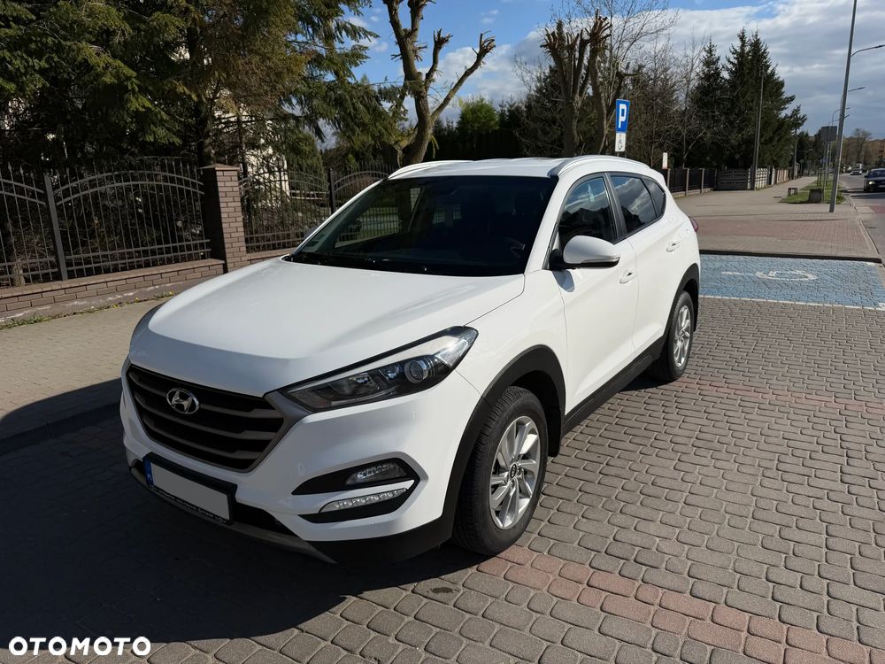 Hyundai Tucson 1.7 CRDI BlueDrive GO 2WD - 1