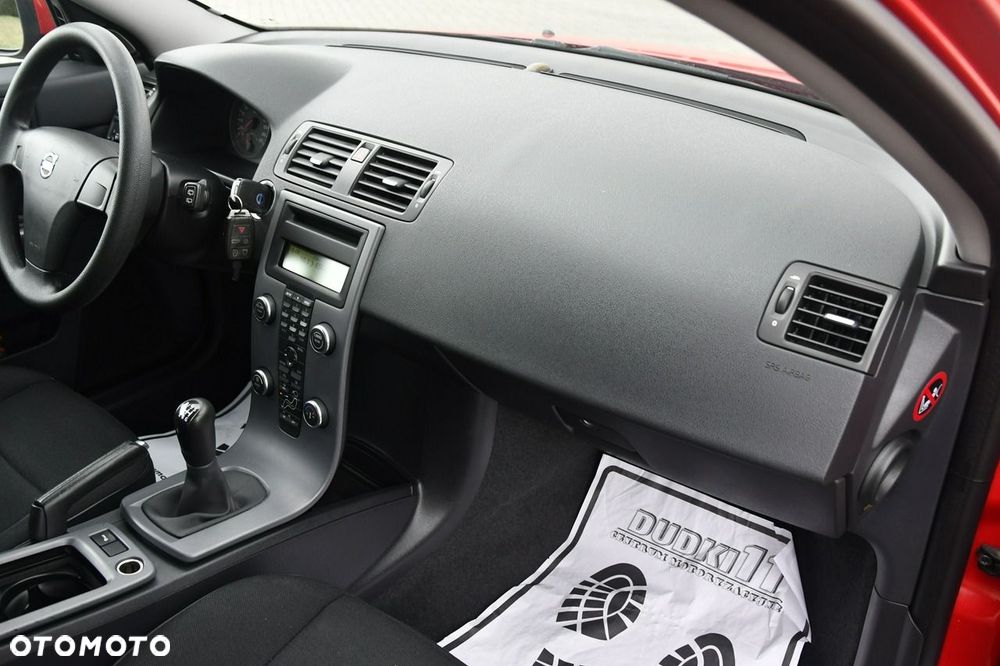 Volvo V50 - 17
